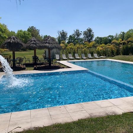 Отель Hacienda Tzintzimeo Морелия Экстерьер фото