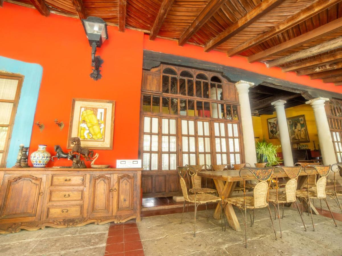 Отель Hacienda Tzintzimeo Морелия Экстерьер фото