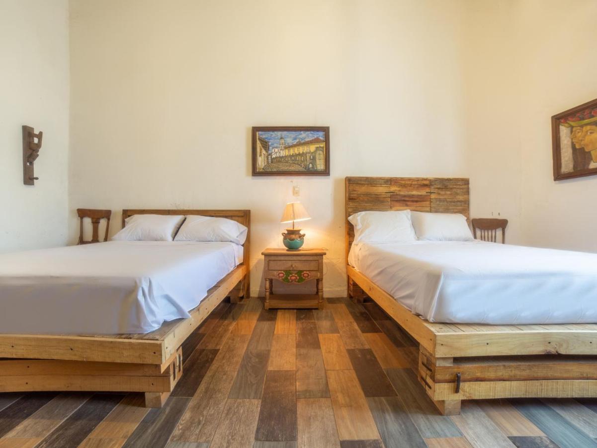 Отель Hacienda Tzintzimeo Морелия Экстерьер фото