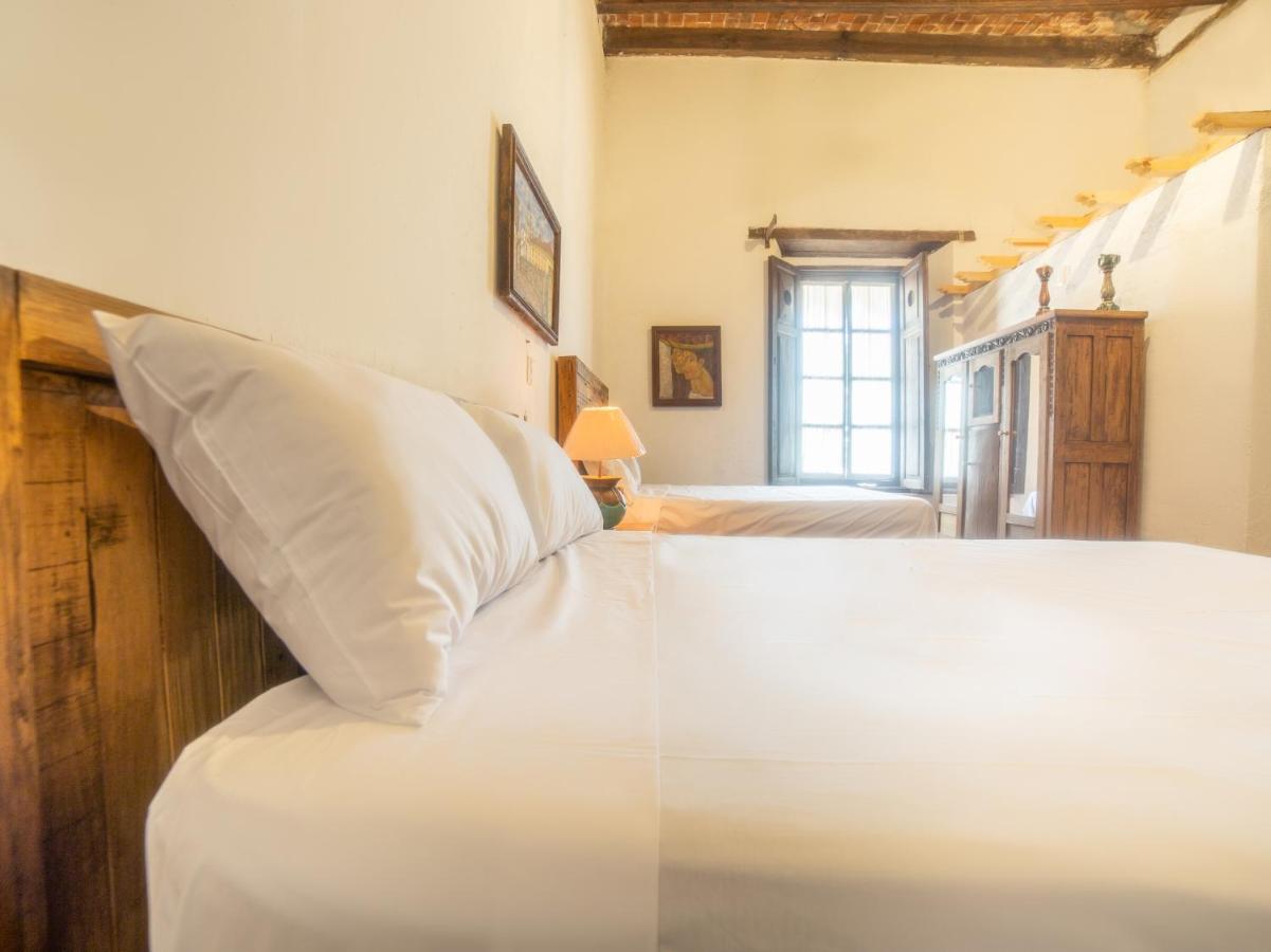 Отель Hacienda Tzintzimeo Морелия Экстерьер фото
