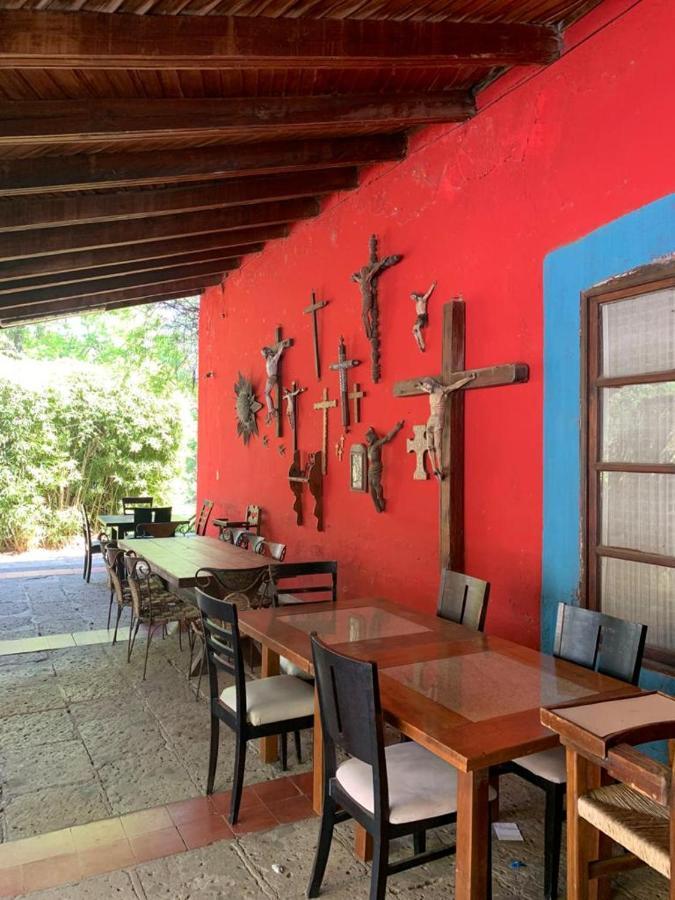 Отель Hacienda Tzintzimeo Морелия Экстерьер фото