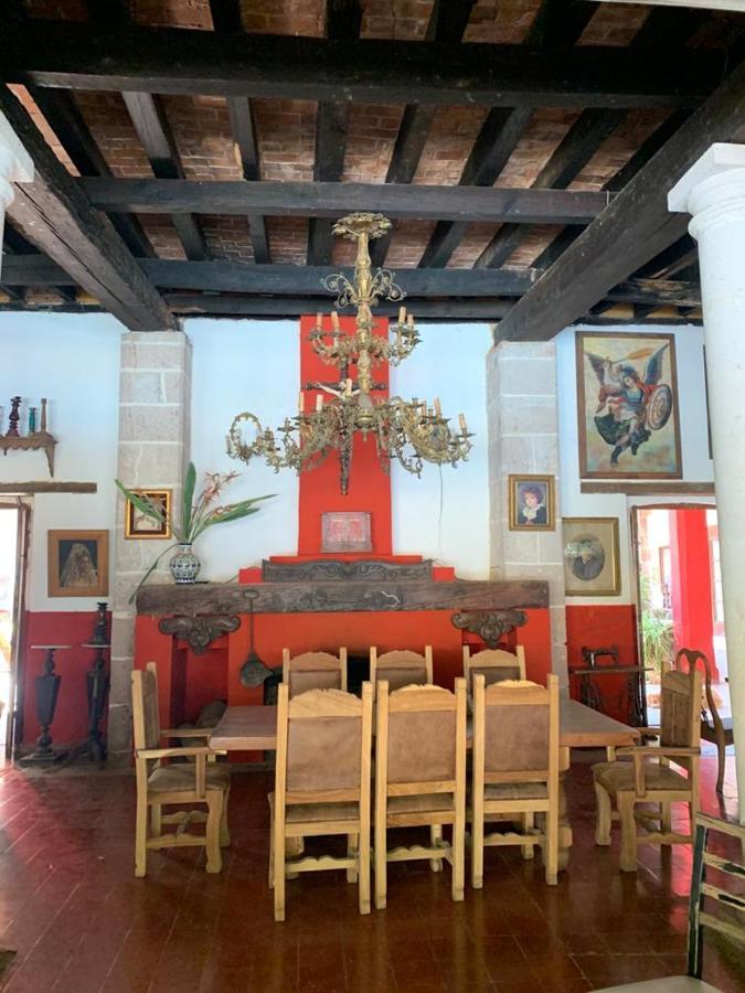 Отель Hacienda Tzintzimeo Морелия Экстерьер фото
